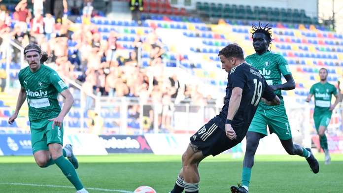 Hráč Spartaka Milan Ristovski počas zápasu 2. predkola Európskej konferenčnej ligy medzi FK Auda a FC Spartak Trnava