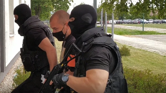 Matej Zeman na súde s Dušanom Kováčikom vypovedá ako svedok.