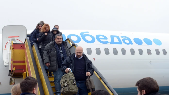 Inauguračný let spoločnosti Pobeda  