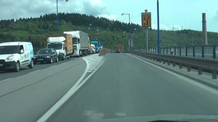 Kolóna v Čadci.