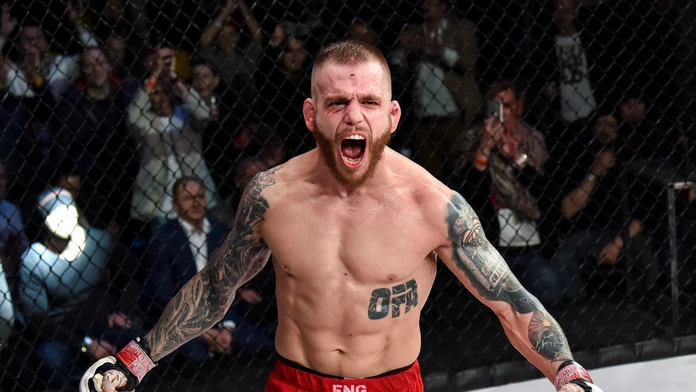 Tomáš Deák počas podujatia v zmiešaných bojových umeniach Fight Nights Global 84.