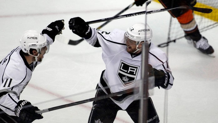 Kings_Ducks_Hockey-f78f58f511144562a862b27bc89d3cbe.JPEG