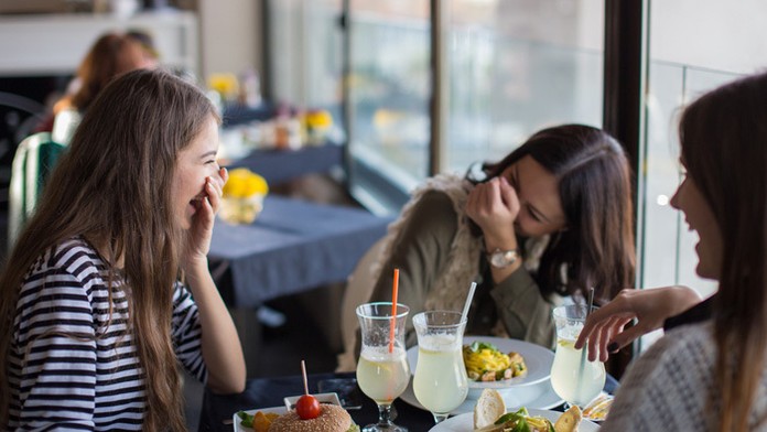 Zoznam slovenských europoslancov vo výboroch.