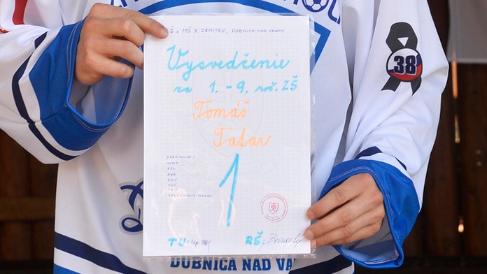 Vysvedčenie Tomaša Tatara zo ZŠ a MŠ Pavla Demitru v Dubnici nad Váhom.