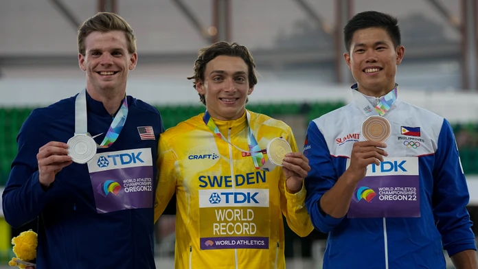 Suverén Duplantis sa stal majstrom sveta v skoku o žrdi v novom svetovom rekorde