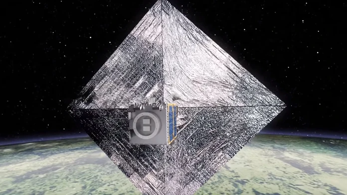 Satelit RemoveDEBRIS.