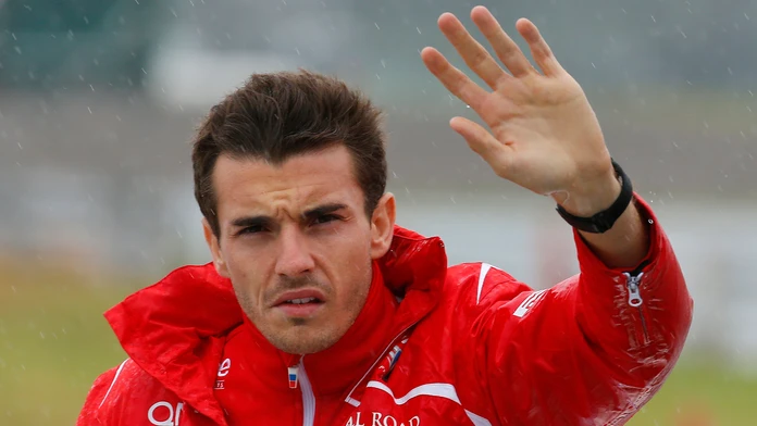 Japan_F1_GP_Auto_Racing_Bianchi_Crash343671189067.jpg