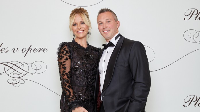 strelba na auto_tvnoviny.mp4