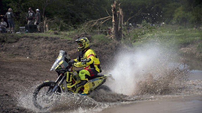 Štefan Svitko na Rely Dakar v Buenos Aires.