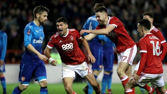 Španiel Joan Barreda Bort (Honda) na trati 2. etapy 40. ročníka Rely Dakar v okolí Pisca.