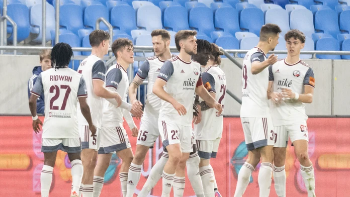 Slovnaft Cup: Podbrezová prekvapila Slovan a postúpila. Rozhodli dva rýchle góly v závere