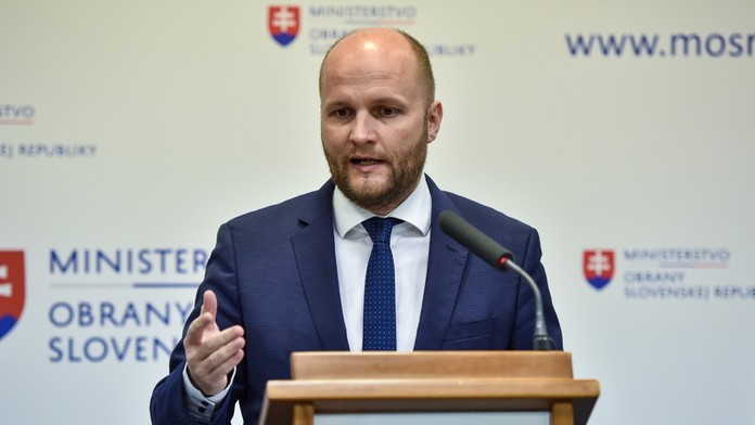 J. Naď: Poľsko má chrániť vzdušný priestor SR zadarmo, platiť budeme iba palivo