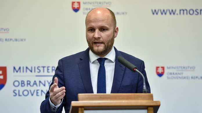 J. Naď: Poľsko má chrániť vzdušný priestor SR zadarmo, platiť budeme iba palivo