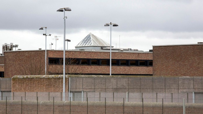 Federálna väznica v Brugach, kde väznia Salaha Abdeslama.