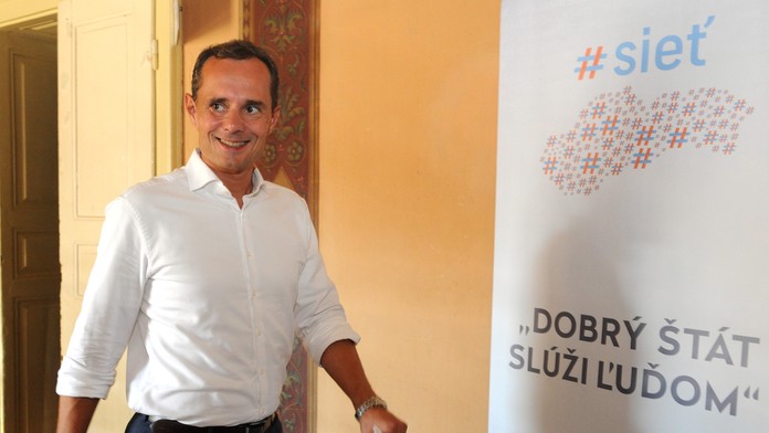 Na snímke predseda #Siete Radoslav Procházka
