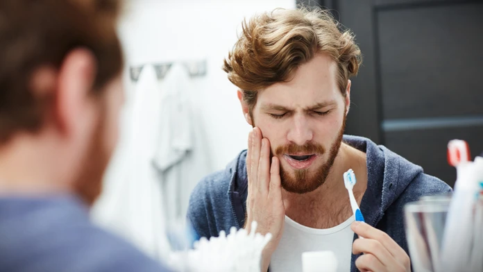 Deväť vecí, ktoré by dentista svojim zubom nikdy neurobil. A nemali by ste ani vy
