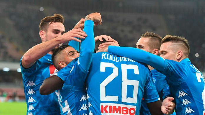 Radosť hráčov Neapola po góle proti Empoli.