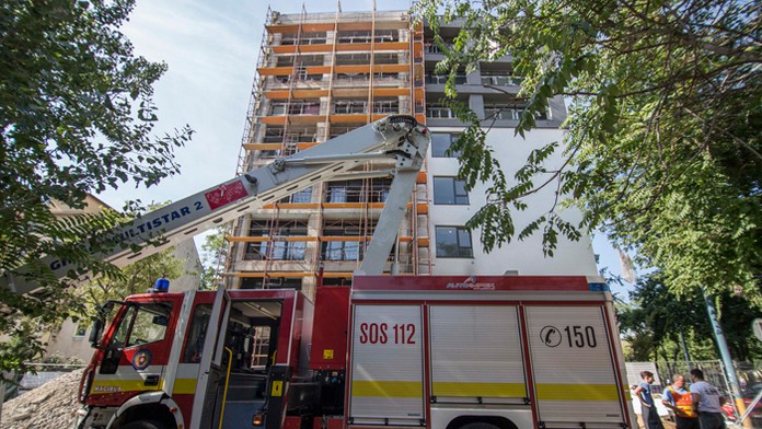Pohľad na rekonštruovaný bytový dom na Žilinskej ulici, kde horela izolácia