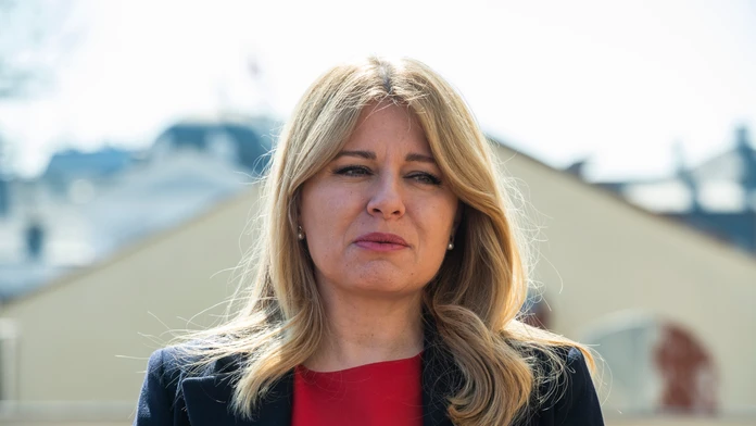 Prezidentka hovorila s expertmi o ústavnosti referendových otázok, ktoré predstavil Smer