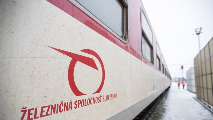 Ako je to s dopravou na sviatky? Vlaky sú už plné