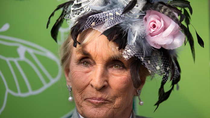 Na archívnej snímke princezná Elisabeth von Bismarck na otvorení sezóny "Záhrady motýľov".