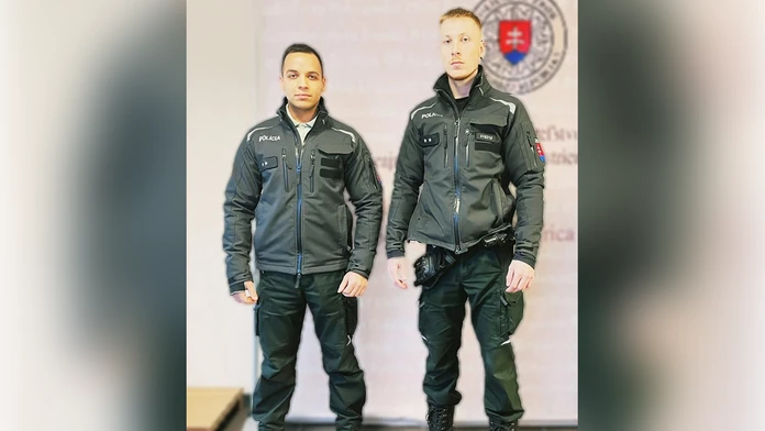 Hrôza matky z B. Bystrice: Dcérka skolabovala počas jazdy, ľudia nereagovali. Pomohli jej až policajti