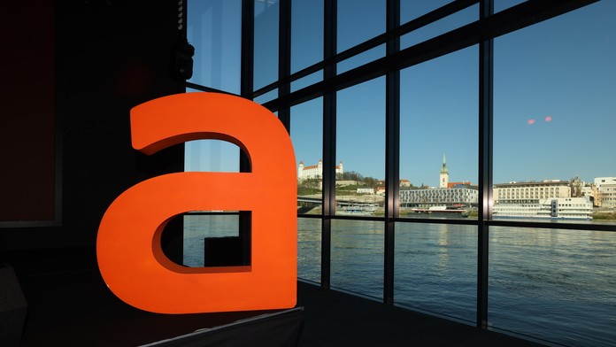 Na slovenský trh vstupuje obrovský hráč. Pohltí známeho predajcu