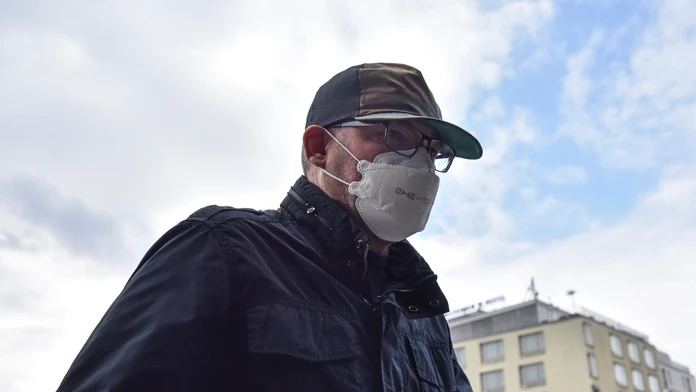 Martin Kvietik prichádza na verejné zasadnutie vo veci väzobného stíhania na Najvyšší súd.