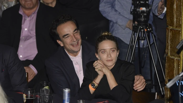 Mary-Kate Olsen so snúbencom Oliverom