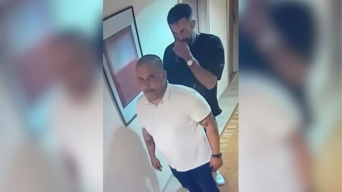 VIDEO: Spôsobili škodu vo výške 140-tisíc eur. Polícia zisťuje totožnosť dvoch mužov