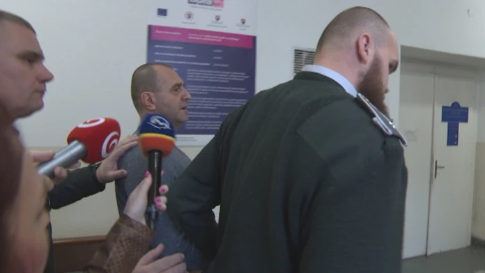 Odsúdený lupič so Schwarzeneggerovou maskou - Jozef Radič.