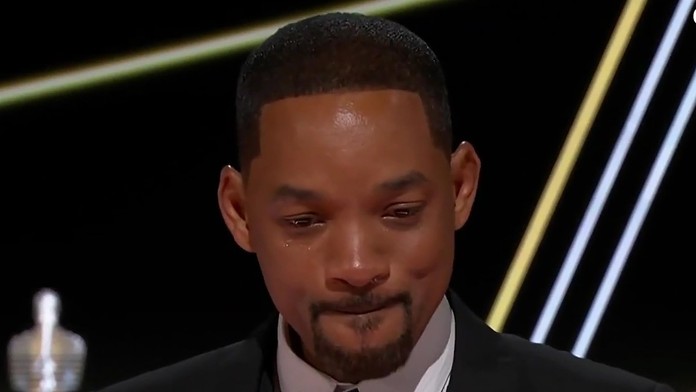 Will Smith sa ospravedlnil za facku. Incident z Oscarov by mohol mať ďalšiu dohru