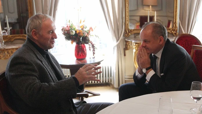 Prezident Andrej Kiska a Róbert Bezák