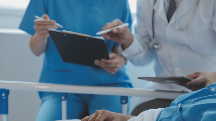 V európskych destináciách sa šíri zákerné ochorenie. Úrady už vydali varovanie