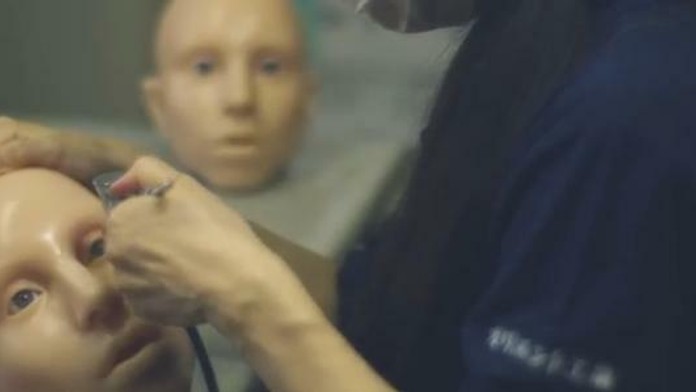 Lady Gaga, bábika