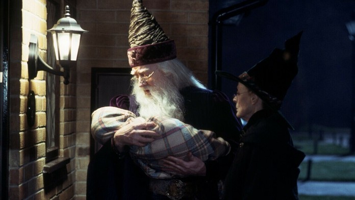 Záber z filmu Harry Potter a Kameň mudrcov (na snímke Richard Harris a Maggie Smith)