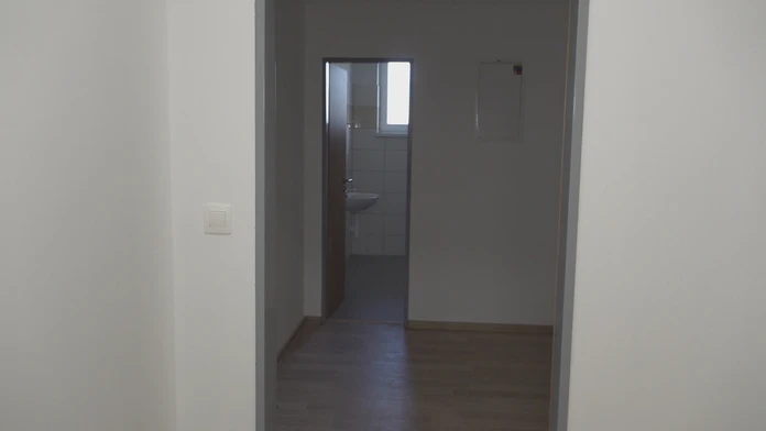 Jeden z bytov, ktoré odovzdali do užívania výhercom lotérie.