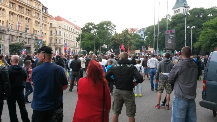Námestie SNP. Stop islamizácii Európy