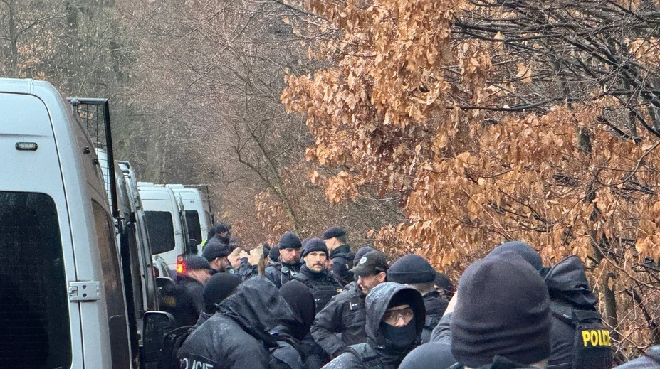 Život im zachránila náhoda. Masový vrah z českej fakulty v liste priznal, že chcel zabiť i matku s dvoma deťmi