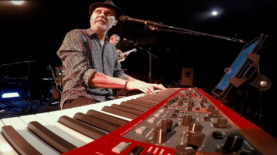 HEX vydali novú skladbu. Znie v nej ešte Ďuďov hlas