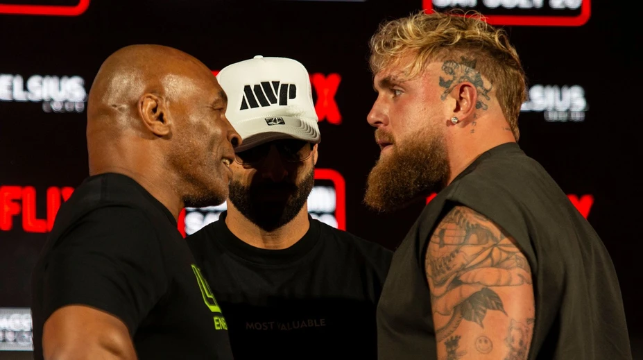 Súboj legendy a influencera sa odkladá. Mike Tyson a Jake Paul sa proti sebe v ringu v júli nepostavia