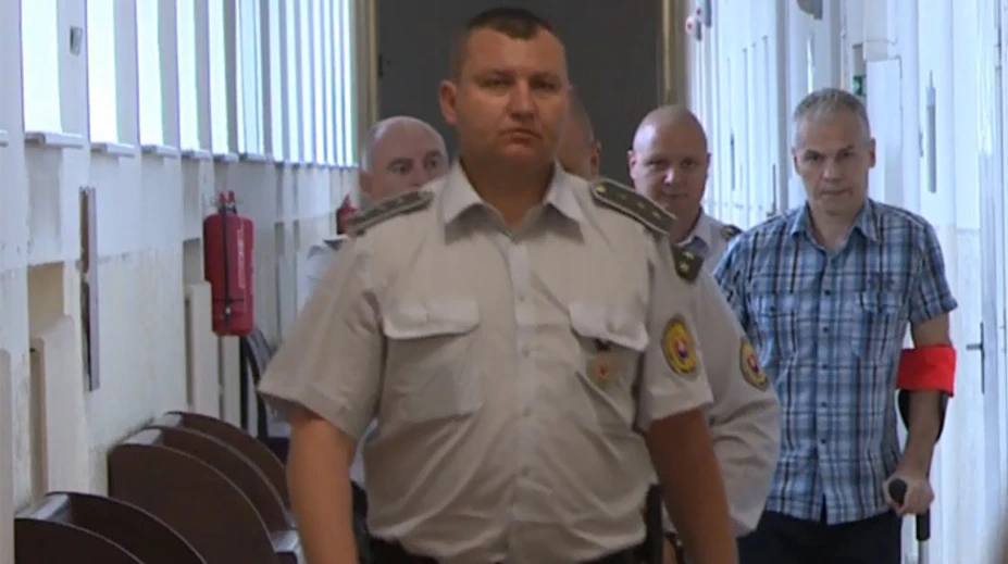 Zlodej, ktorého Milan Kňažko postrelil, je na slobode! Herec o tom nevedel