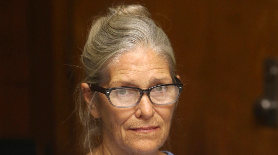 Členku vražedného Mansonovho kultu prepustili na slobodu. Za mrežami bola 53 rokov