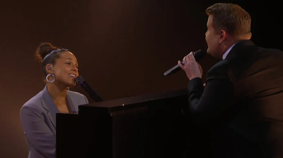 Toto jednoducho musíte počuť: Alicia Keys dokonale sparodovala pieseň Shallow