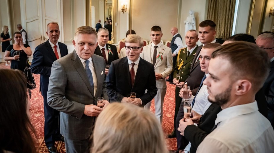 Fico sa stretol s potomkami účastníkov SNP z Ruska a Bieloruska. Pozvanie dostali aj Ukrajinci