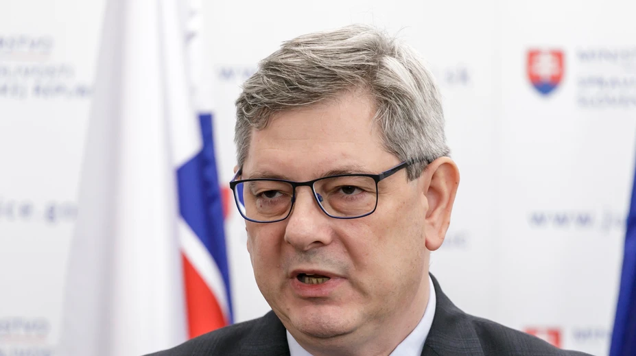 Dostanú sa na slobodu stovky väzňov? Ministerstvo a opozícia sa nezhodujú