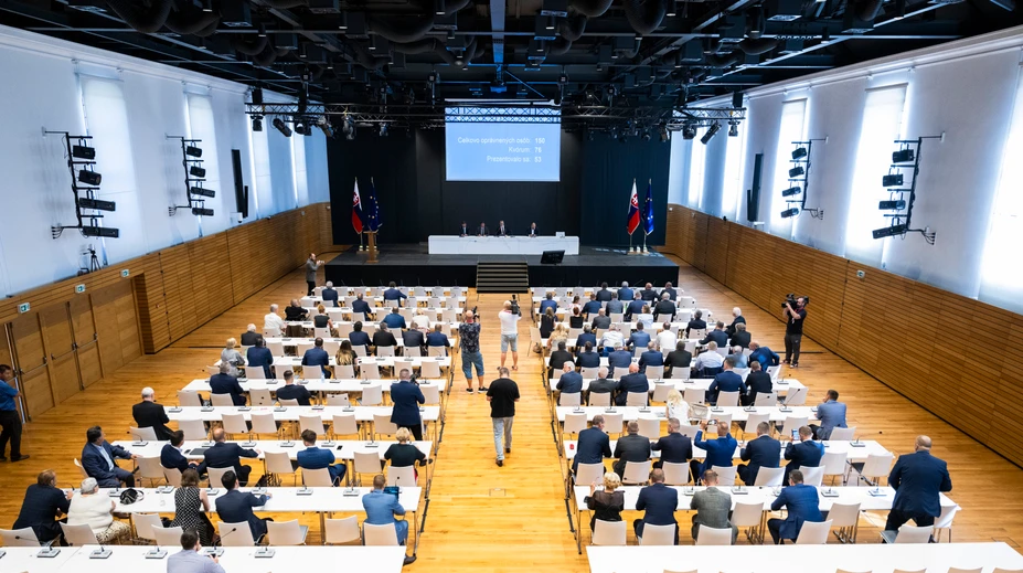 Mimoriadnu schôdzu Národnej rady k zavedeniu kontrol na hraniciach neotvorili ani na posledný pokus