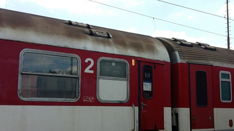 Prenájom starých vozňov vyjde železnice drahšie, ako kúpa nových, upozorňuje OĽaNO-NOVA