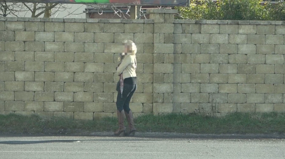 Jej život ovládajú drogy. Monika, ktorá sa 30 rokov živí prostitúciou, nám vyrozprávala svoj príbeh