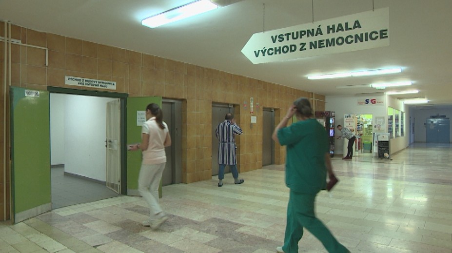 Ďalší hromadný odchod lekárov z nemocnice v Bratislave, hovoria o šikane a diskiminácii